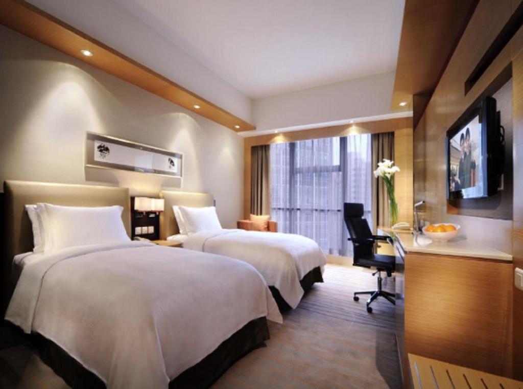 New World Wuhan Hotel Esterno foto
